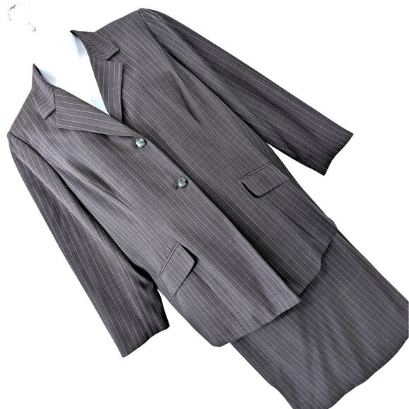 NWOT! WORTHINGTON WOMAN! CLASSIC GRAY PIN STRIPED SKIRT SUIT LONG JACKET! SZ 20W - Picture 13 of 13